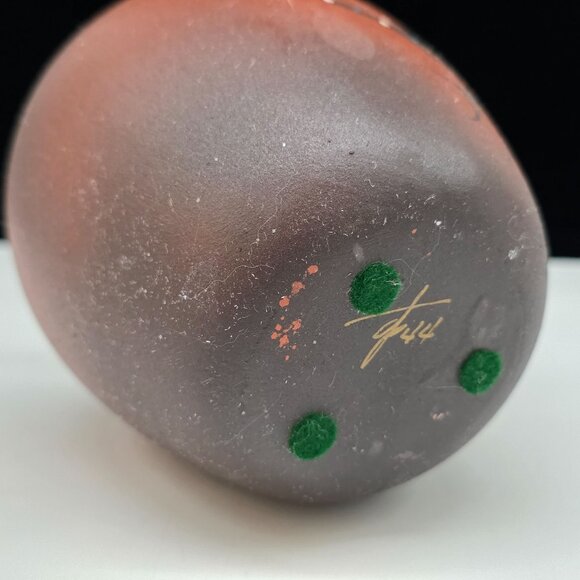 Signed Studio Pottery Clay Vase With Hand Painted Lizard Gecko Design 6" - Picture 7 of 7